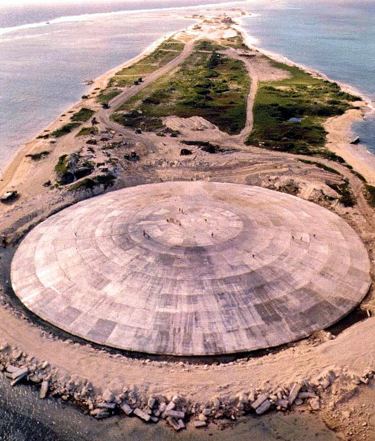 Picture taken by the U.S. Defense Nuclear Agency in 1980 shows the huge dome built over top of a crater left by one of the nuclear tests over Runit Island in Enewetak in the Marshall Islands. /CFP