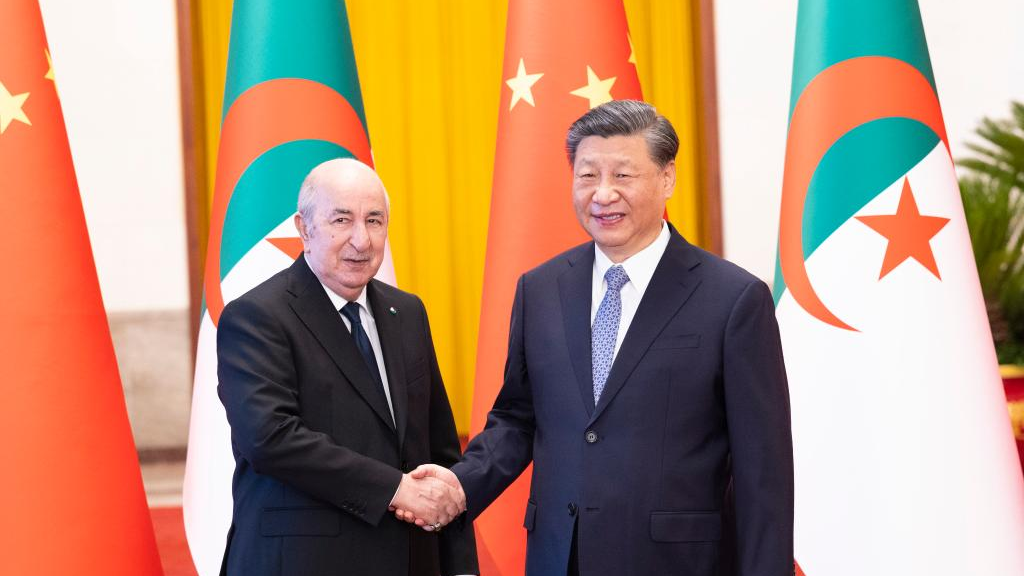 Chinese President Xi Jinping holds a welcoming ceremony for Algerian President Abdelmadjid Tebboune in the Northern Hall of the Great Hall of the People prior to their talks in Beijing, China, July 18, 2023. /Xinhua