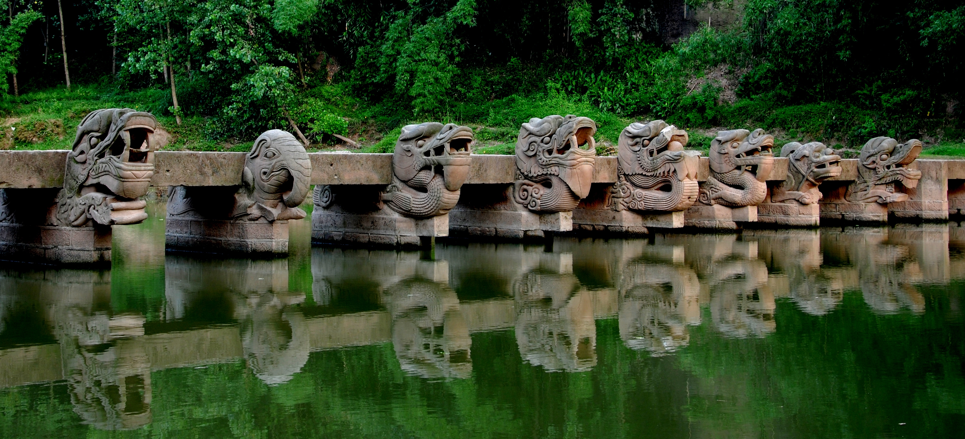 A glimpse of the Longnao Bridge, Luzhou City, Sichuan Province. /Luzhou Municipal Bureau of Culture, Broadcast-TV, and Tourism