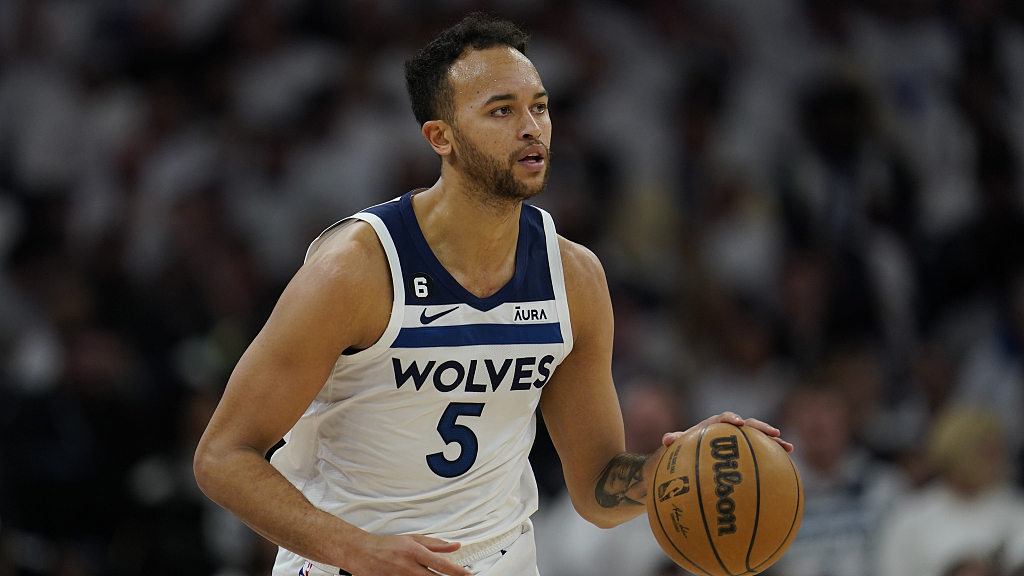 Kyle Anderson of the Minnesota Timberwolves dribbles in Game 3 of the NBA Western Conference first-round playoffs against the Denver Nuggets at the Target Center in Minneapolis, Minnesota, April 21, 2023. /CFP