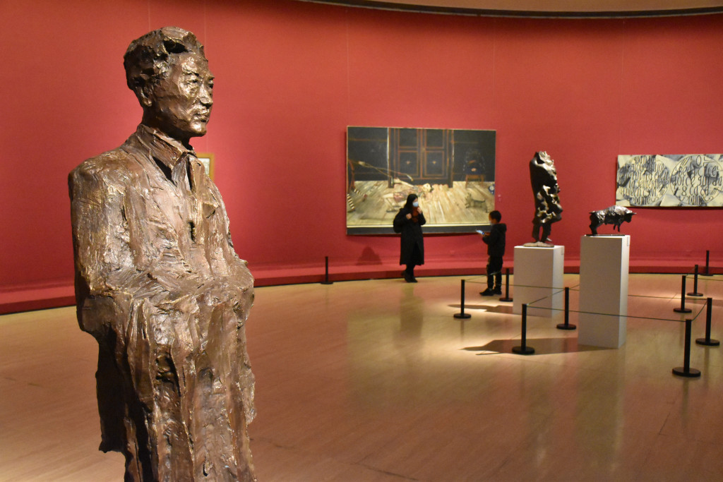 An exhibition featuring a selection of artworks by artists from France's Académie des Beaux-Arts is held at the National Art Museum of China in Beijing, December 13, 2020 /CFP