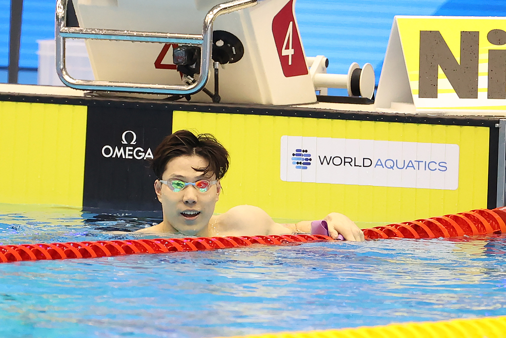 Qin Haiyang reacts after the men's 50m breaststroke semifinals at the World Aquatics Championships in Fukuoka, Japan, July 25, 2023. /CFP