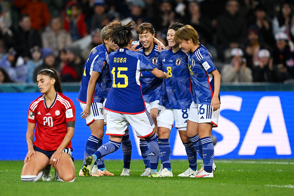 Aoba Fujino (#15) celebrates with her teammates after securing Japan's 2-0 victory over Costa Rica at Dunedin Stadium in Dunedin, New Zealand, July 26, 2023. /CFP