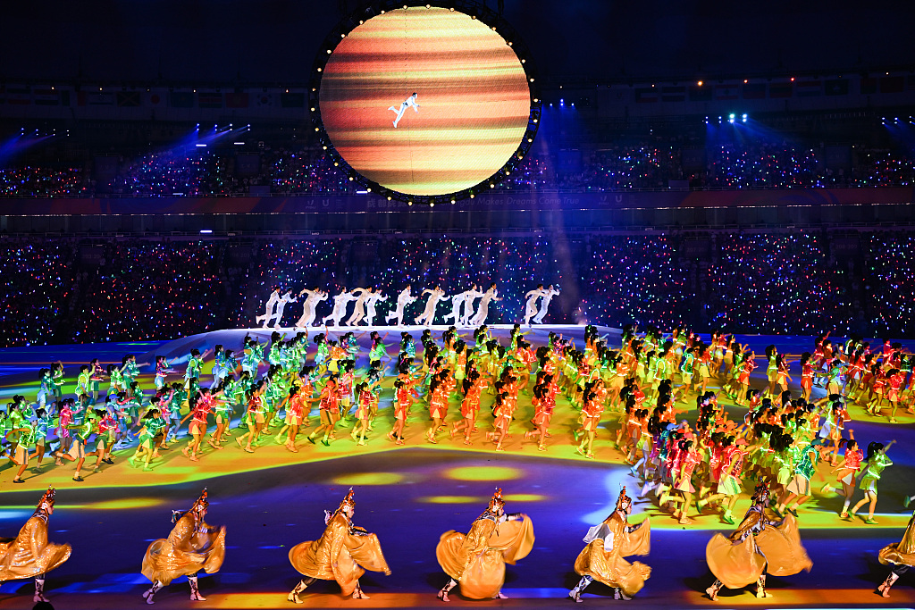 Over 3,000 luminaries are used for the opening ceremony of the Chengdu Universiade, July 28, 2023. /CFP