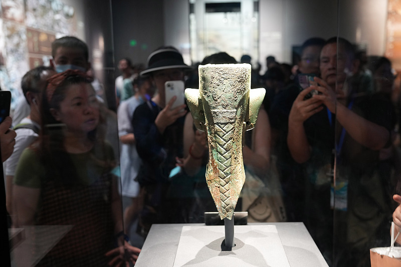 Visitors flock to the new exhibition hall at the Sanxingdui Museum in Guanghan City, Sichuan Province, July 30, 2023. /CFP