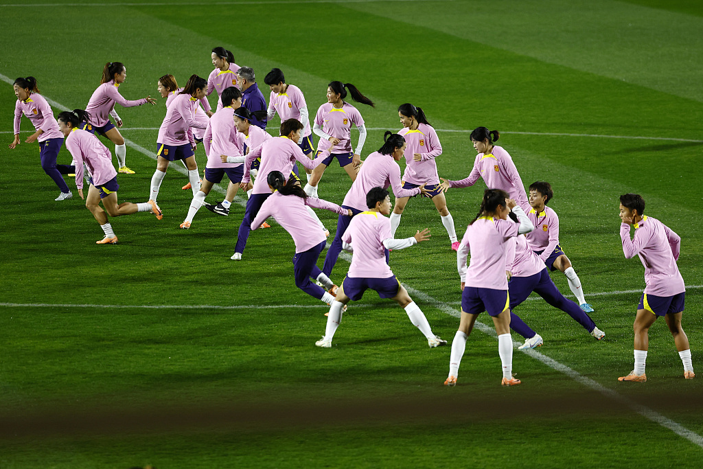 China players during a training session ahead of their Women's World Cup match against England in Adelaide, Australia, July 31, 2023. /CFP 