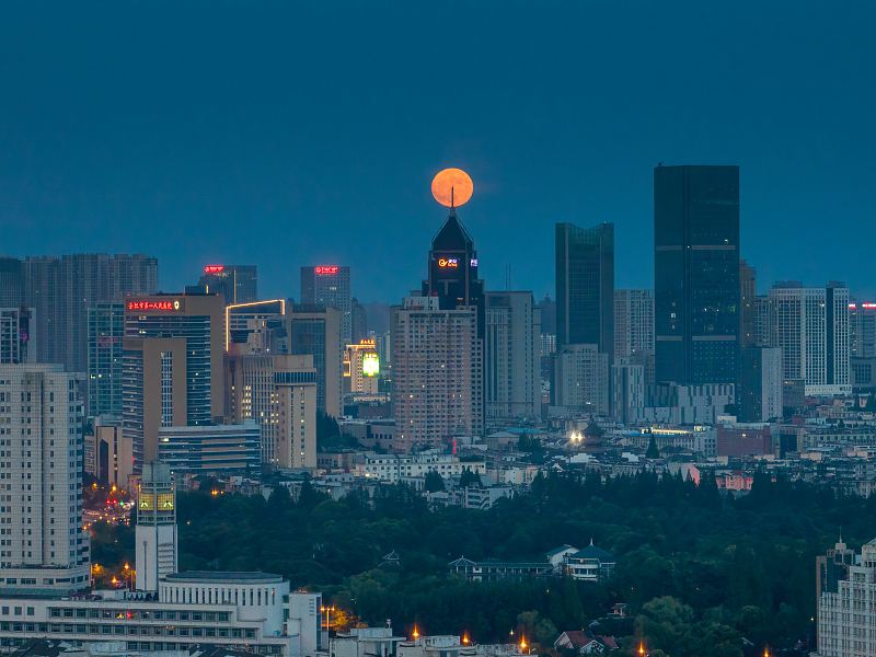 The supermoon shows up in the sky above Hefei City, Anhui Province, August 1, 2023. /CFP