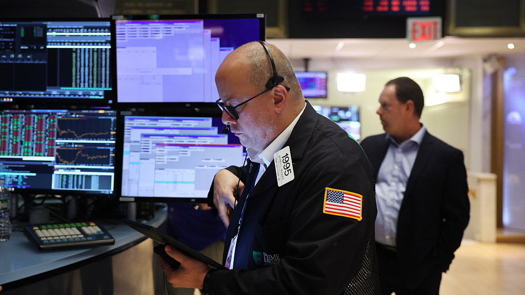 Traders work on the floor of the New York Stock Exchange (NYSE), New York City, U.S., August 2, 2023. /CFP 