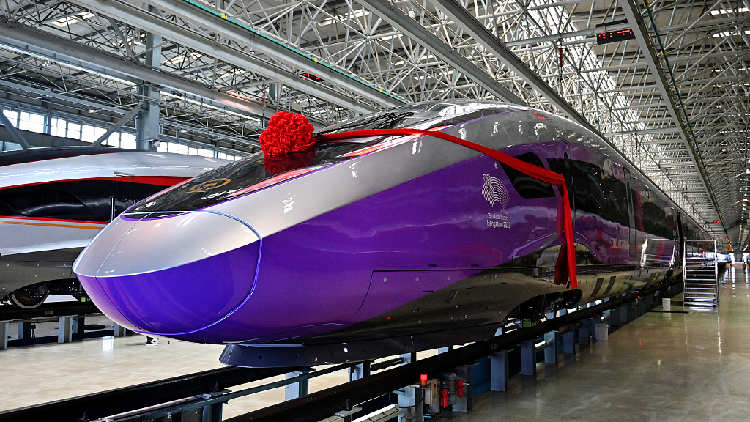 Live: Boarding the intelligent bullet train for Hangzhou Asian Games - CGTN