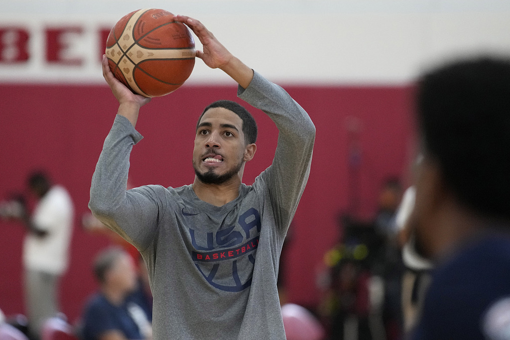 Tyrese Haliburton of USA shoots in practice at the Mendenhall Center of the University of Nevada, Las Vegas, August 3, 2023. /CFP