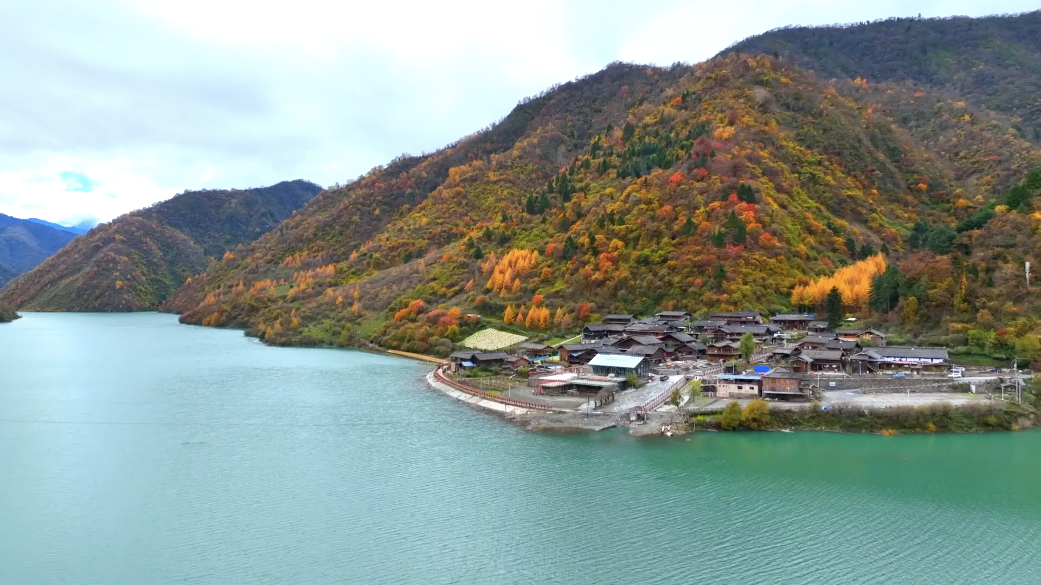 The scenery of Pingwu County /Photo courtesy of the Integrated Media Center of Pingwu County