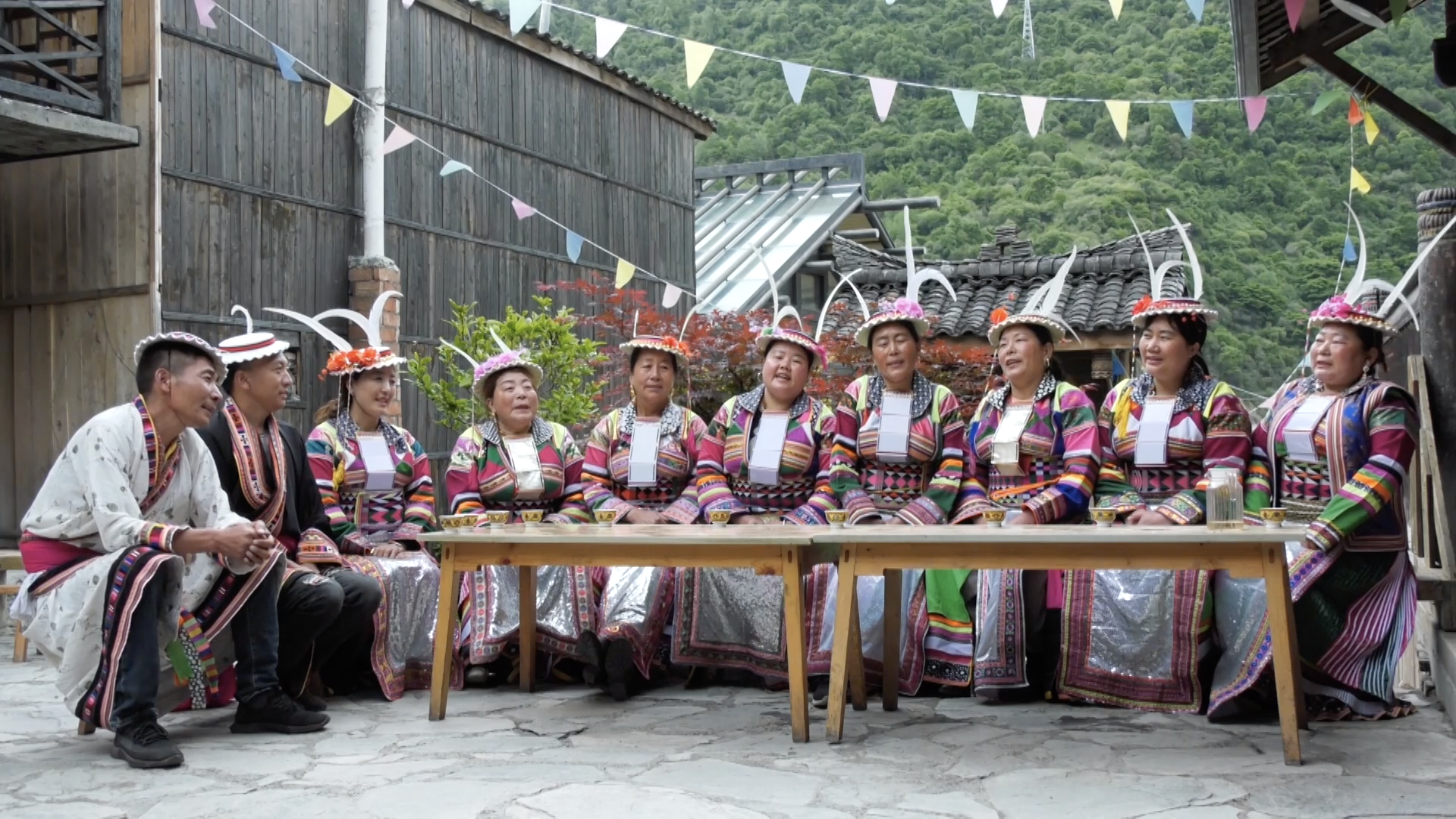 Baima locals singing /Photo courtesy of the Integrated Media Center of Pingwu County