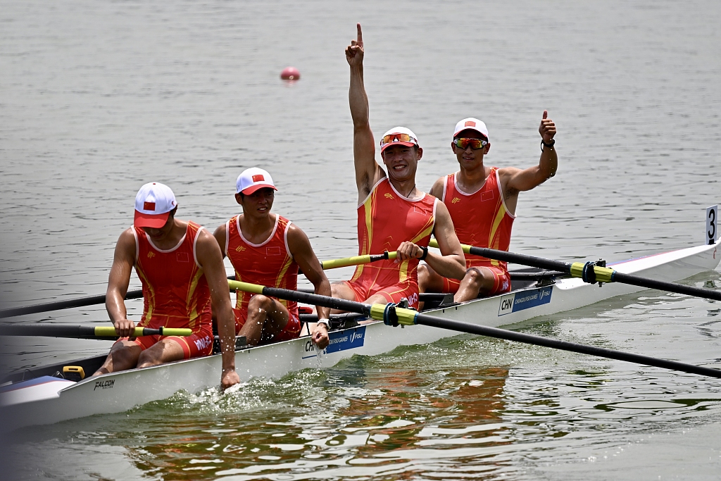 Chinese rowers celebrate after winning the men's four final at the World University Games in Chengdu, China, August 6, 2023. /CFP