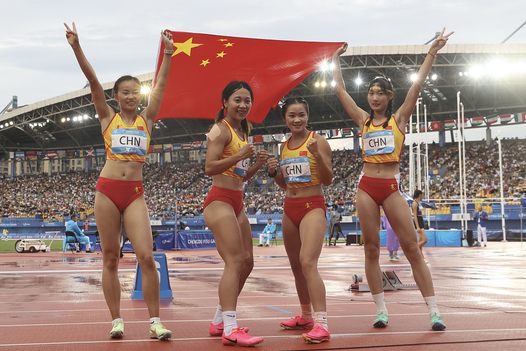 L-R: China's Can Yanting, Liang Xiaojing, Ge Manqi and Li Yuting celebrate after winning the women's 4X100m relay final at the World University Games in Chengdu, China, August 6, 2023. /CFP