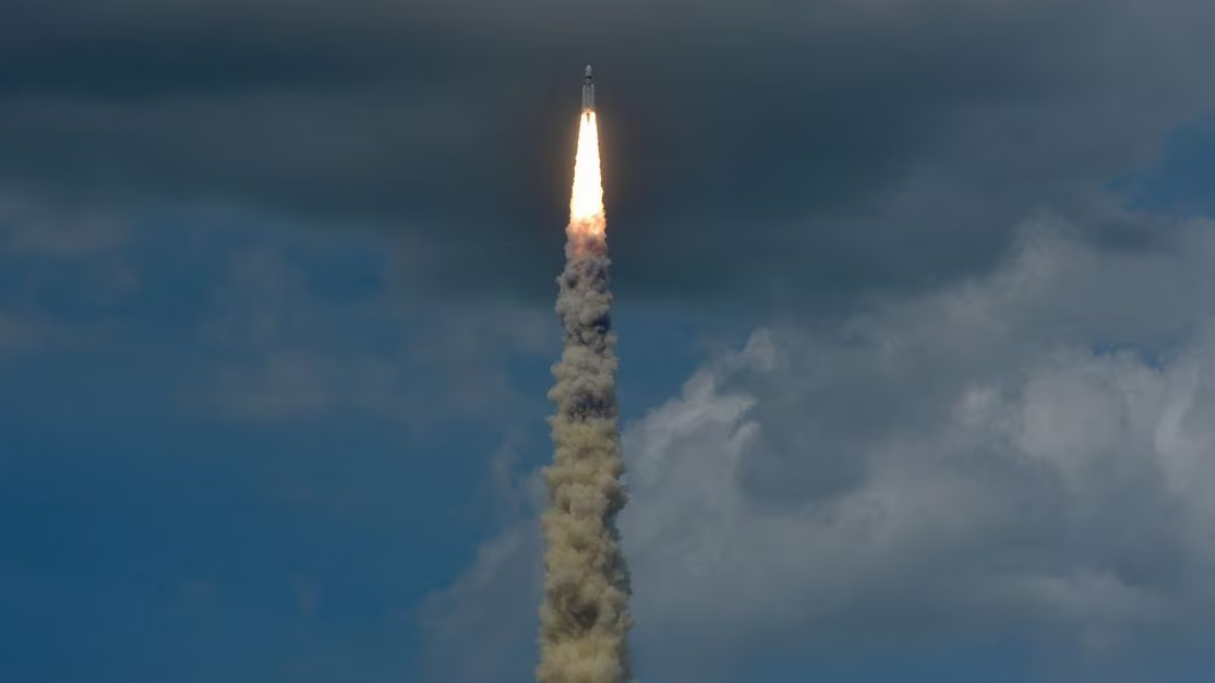 India's LVM3-M4 lifts off carrying the Chandrayaan-3 lander from the Satish Dhawan Space Centre at Sriharikota, India, July 14, 2023. /Reuters