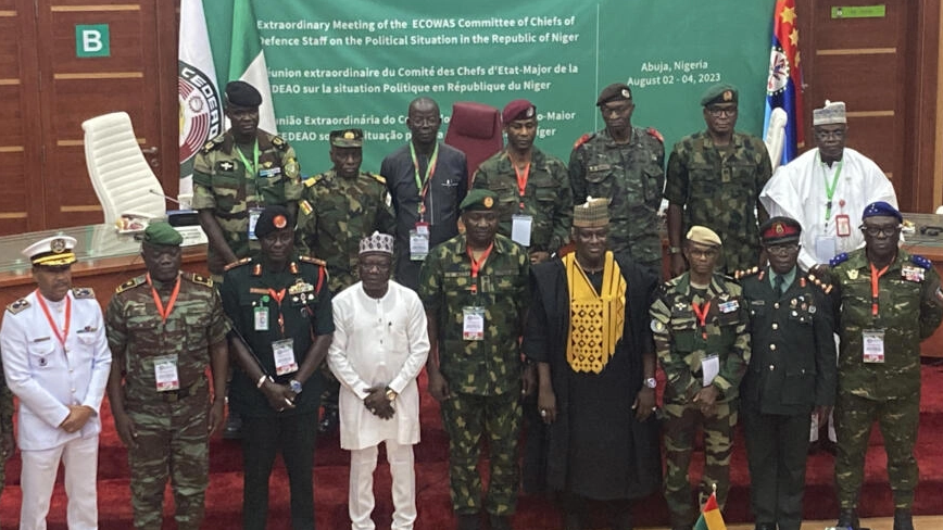 The defense chiefs from the Economic Community of West African States (ECOWAS) countries excluding Mali, Burkina Faso, Chad, Guinea and Niger pose for a group photo during their meeting in Nigeria, August 4, 2023. /AP