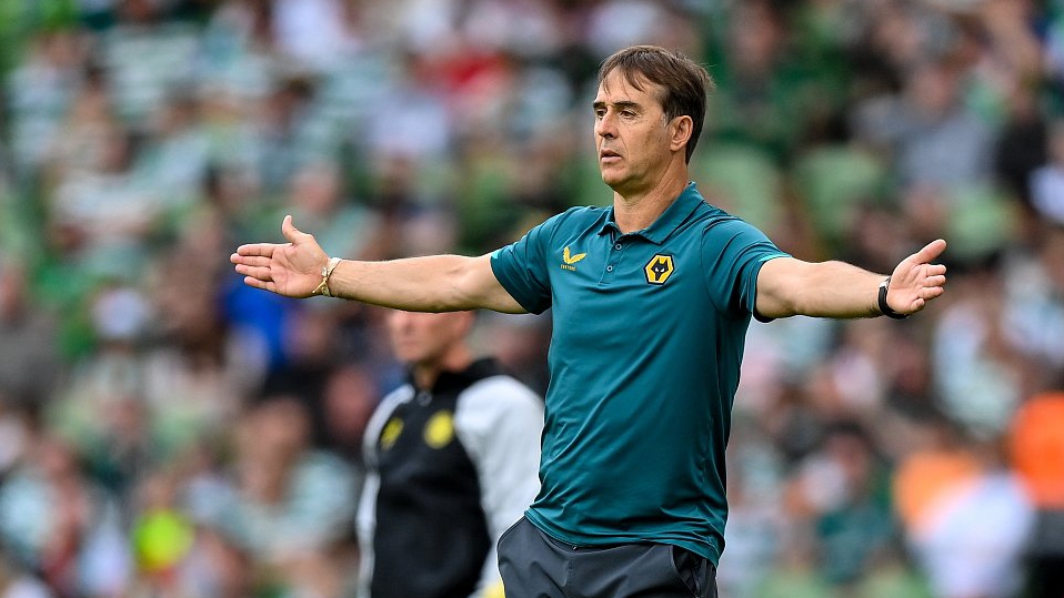 Julen Lopetegui during the pre-season friendly match between Celtic and Wolvers at the Aviva Stadium in Dublin, July 29, 2023. /CFP