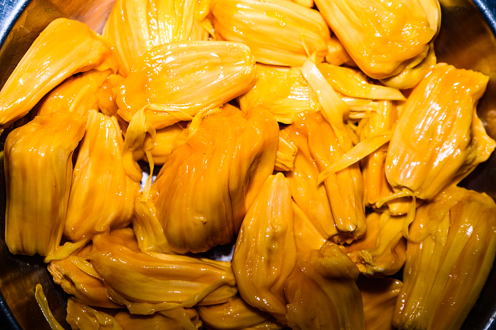 The glistening yellow color of jackfruit flesh /CFP