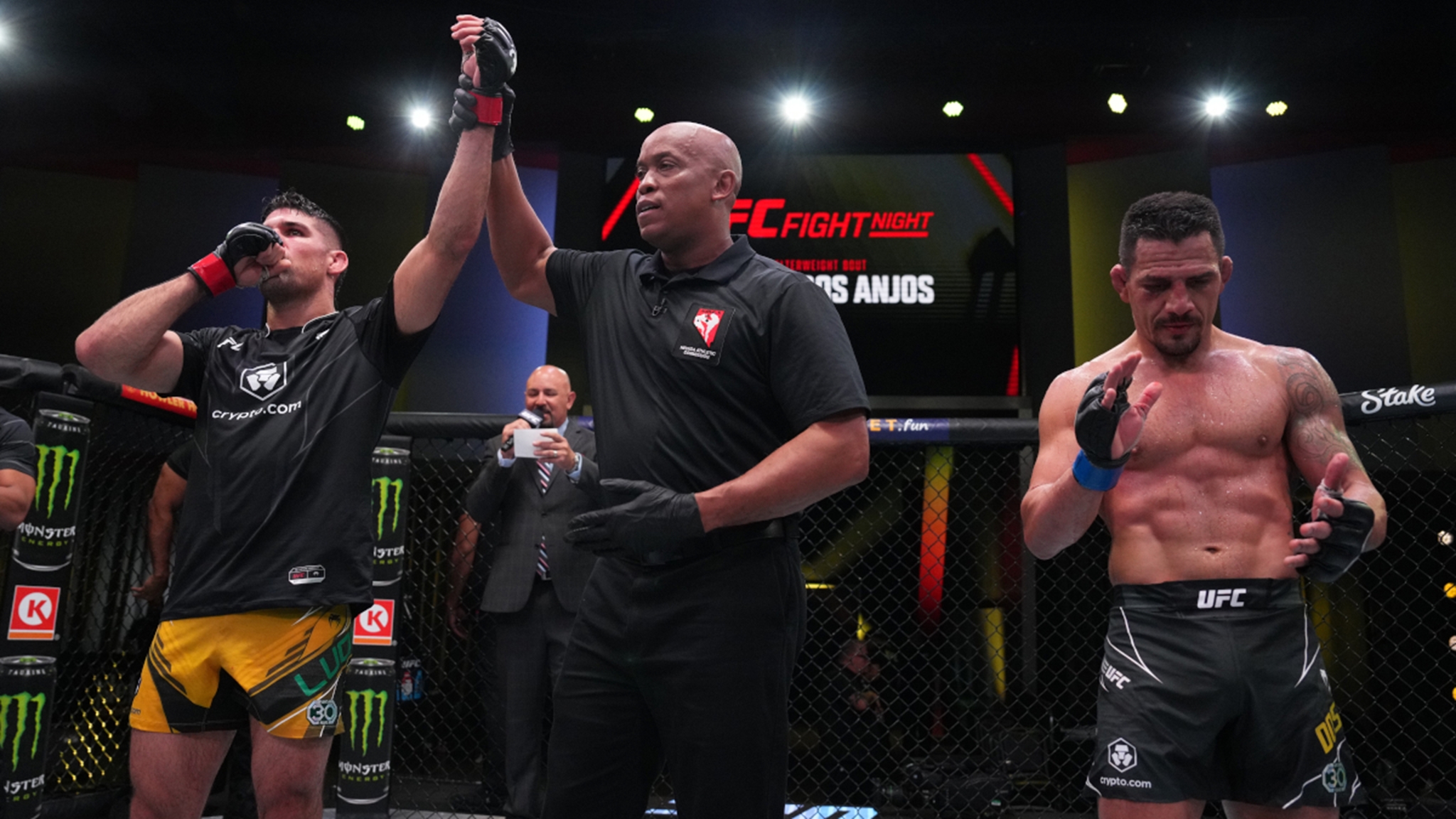 UFC Vegas: Vicente Luque returns from life-threatening injury with win