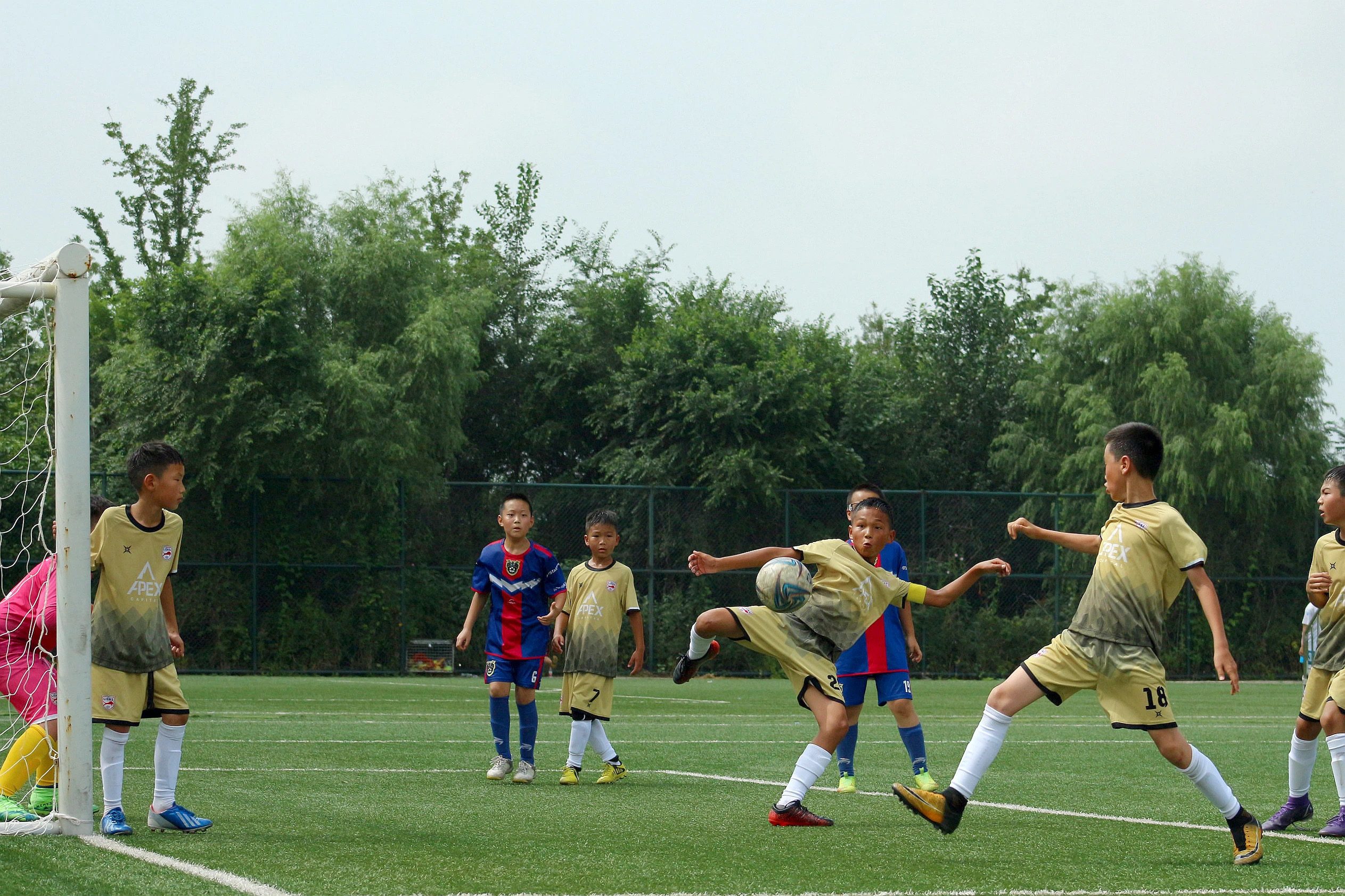 A player attempts to shoot during the tournament in Shenyang, China. /Peace Cup