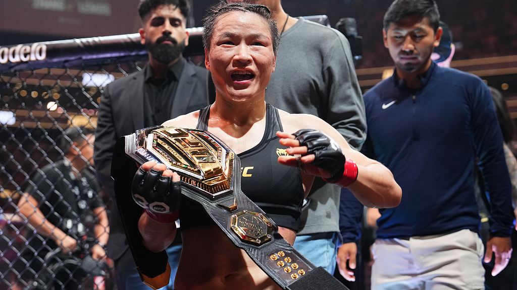 China's Zhang Weili defends strawweight world title at UFC 292