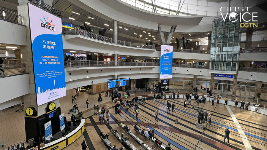 Electronic screens of the 15th BRICS Summit are seen at the O.R. Tambo International Airport in Johannesburg, South Africa, August 16, 2023. /Xinhua