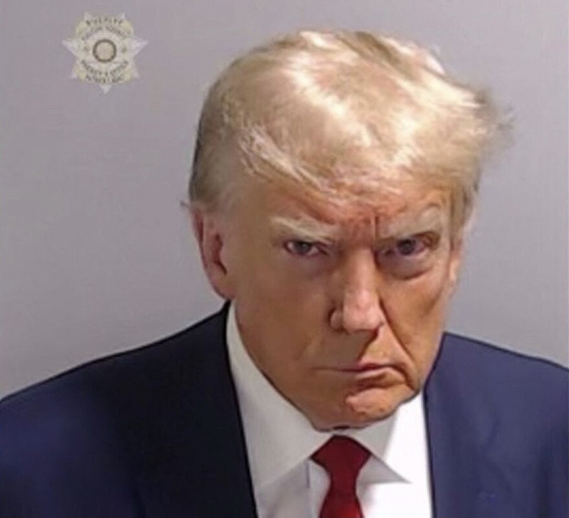 Handout image released by the Fulton County Sheriff's Office shows the booking photo of former U.S. President Donald Trump, August 24, 2023. /CFP