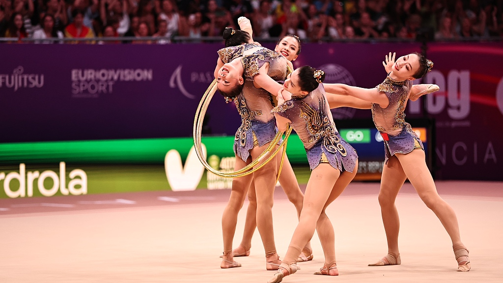 Team China in action during 5 Hoops final at World Rhythmic Gymnastics Championships in Valencia, Spain, August 27, 2023. /CFP