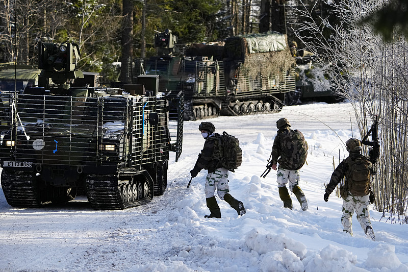 French soldiers attend the Winter Camp 23 military drills in Estonia, February 5, 2023. /CFP