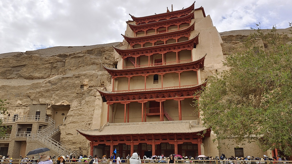 Dunhuang: A Silk Road oasis