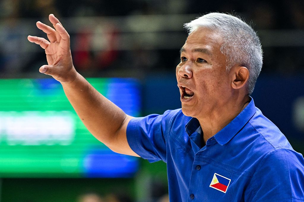 Chot Reyes, head coach of the Philippines men's national basketball team, looks on during the FIBA Basketball World Cup Classification Round game against China at Smart Araneta Coliseum in Quezon City, the Philippines, September 2, 2023. /CFP