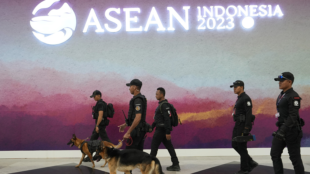 Members of Presidential Guards patrol outside the venue of the ASEAN Summit in Jakarta, Indonesia, September 4, 2023. /CFP