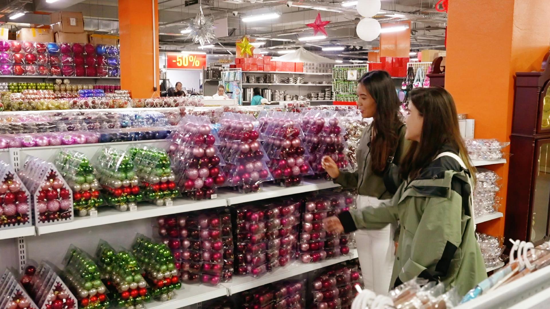 Grocery prices in Canada: Dollarama vs. Loblaws shocked Reddit users