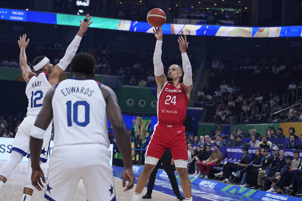 Dillon Brooks (#24) of Canada shoots in the FIBA Basketball World Cup third-place game against USA at Mall of Asia Arena in Manila, the Philippines, September 10, 2023. /CFP