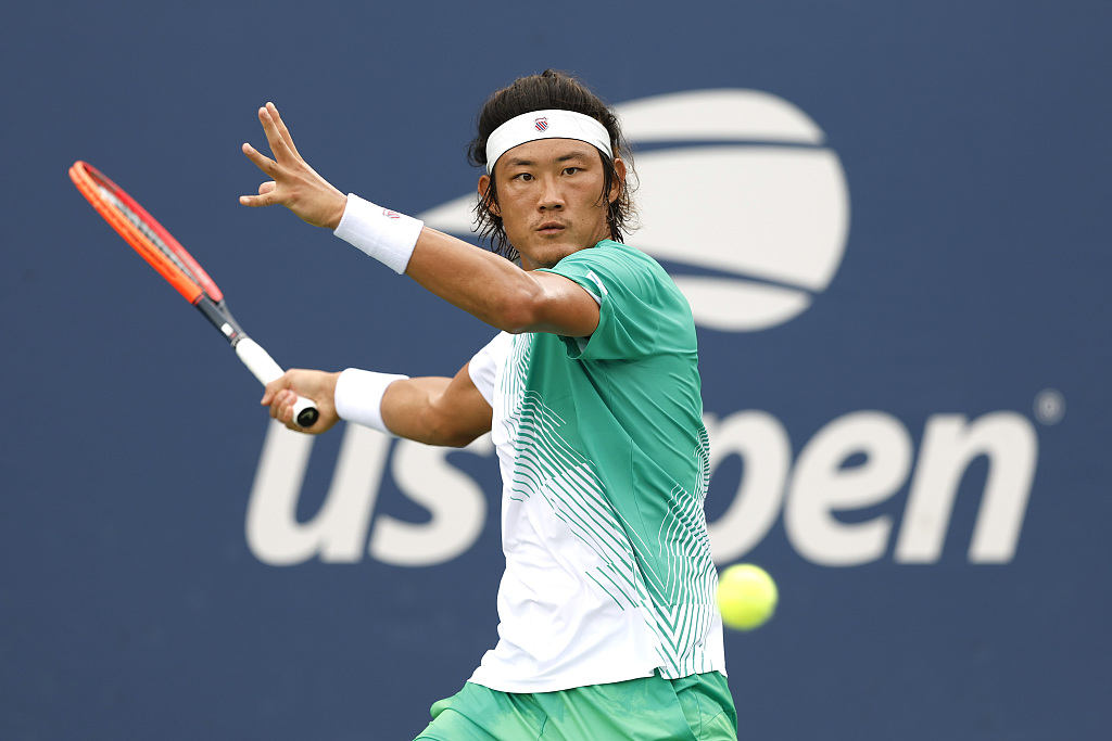 Zhang Zhizhen of China competes in the men's singles match against J.J. Wolf of the U.S. in the U.S. Open at the USTA Billie Jean King National Tennis Center in New York City, August 28, 2023. /CFP