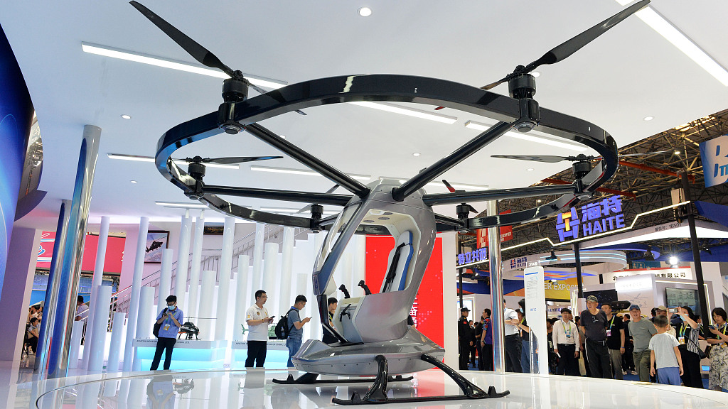 An electric-driven hexarotor aerial vehicle, the AR300 aircraft, showcased at the sixth China Helicopter Exposition in north China's Tianjin Municipality, September 14, 2023. /CFP