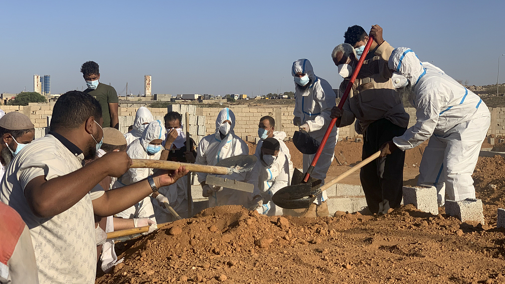 Victims of the flash flood are buried in Derna, Libya, September 15, 2023. /CFP