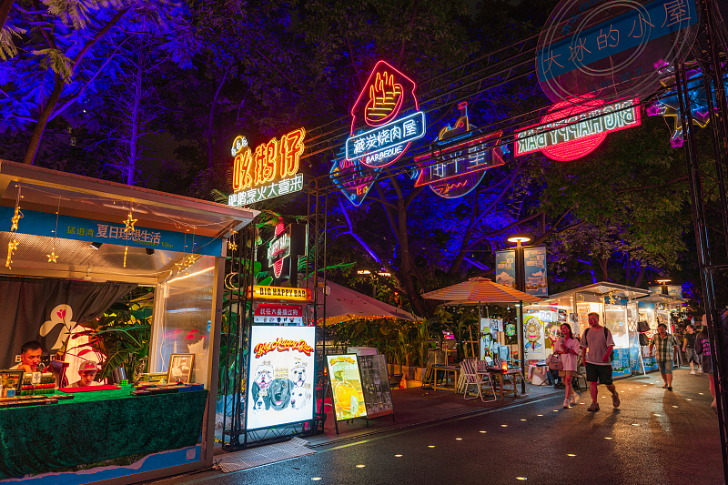 Visitors walk on the revamped Wangping Street in Chengdu City, Sichuan Province, September 13, 2023. /CFP