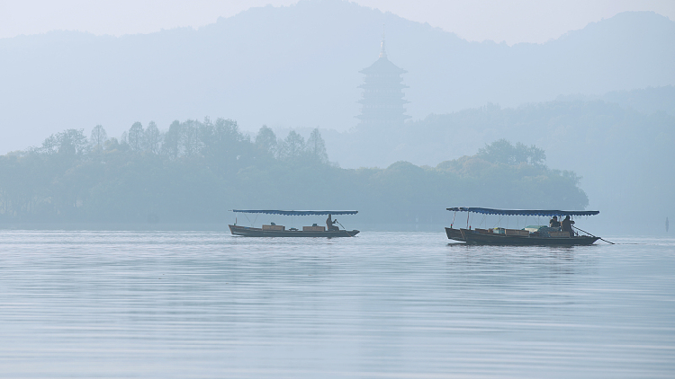 Live: A glimpse of the iconic West Lake in Hangzhou - CGTN