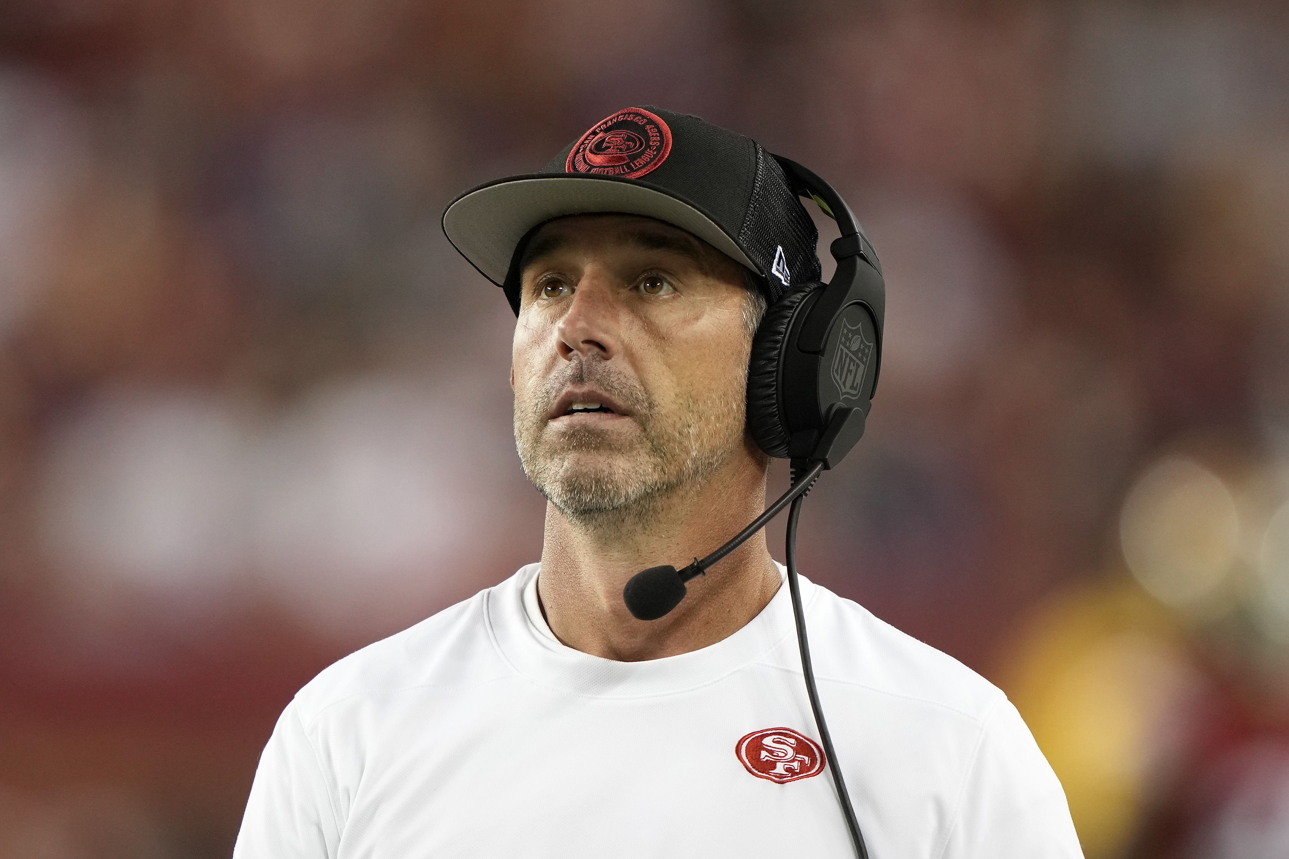 Kyle Shanahan, head coach of the San Francisco 49ers, looks on during the game against the New York Giants at Levi's Stadium in Santa Clara, California, September 21, 2023. /CFP