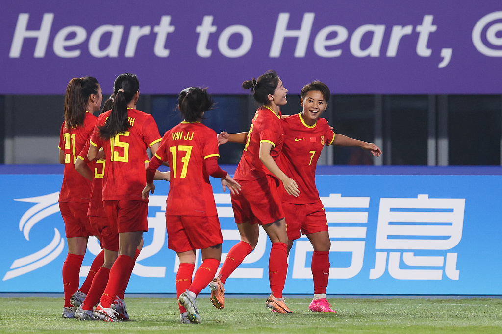 Team China celebrate during a Hangzhou Asian Games women's football group stage match against Mongolia in Hangzhou, east China's Zhejiang Province, September 22, 2023. /CFP