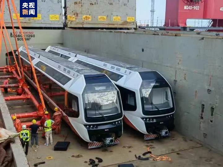 Two smart new-energy light rail trains manufactured by CRRC Tangshan Co., Ltd. in Tongyang Terminal of the Tongzhou Bay, Nantong City of east China's Jiangsu Province, September 23, 2023. /CMG