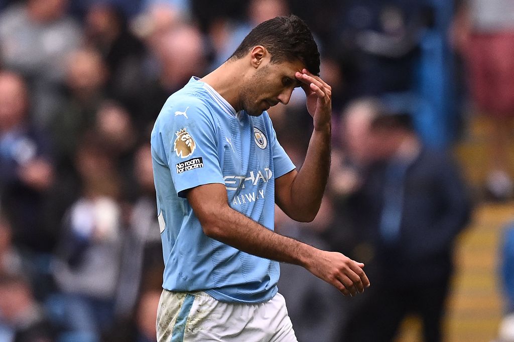 Rodri of Manchester City leaves the field after receiving a red card in the Premier League game against Nottingham Forest at the City of Manchester Stadium in Manchester, England, September 23, 2023. /CFP