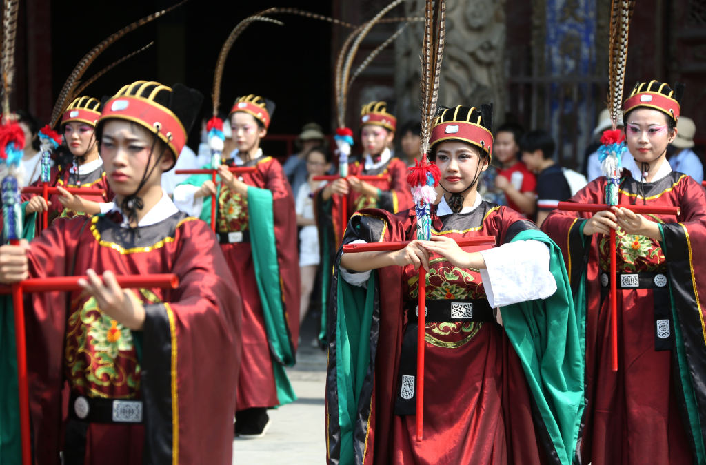 Actors perform a dance at the Confucius Temple in Qufu, hometown of ancient Chinese philosopher Confucius in east China's Shandong Province, June 27, 2023. /CFP