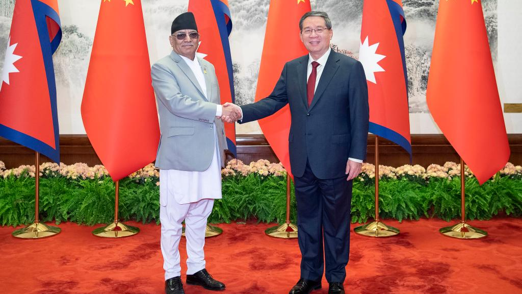 Chinese Premier Li Qiang holds talks with Nepalese Prime Minister Pushpa Kamal Dahal 