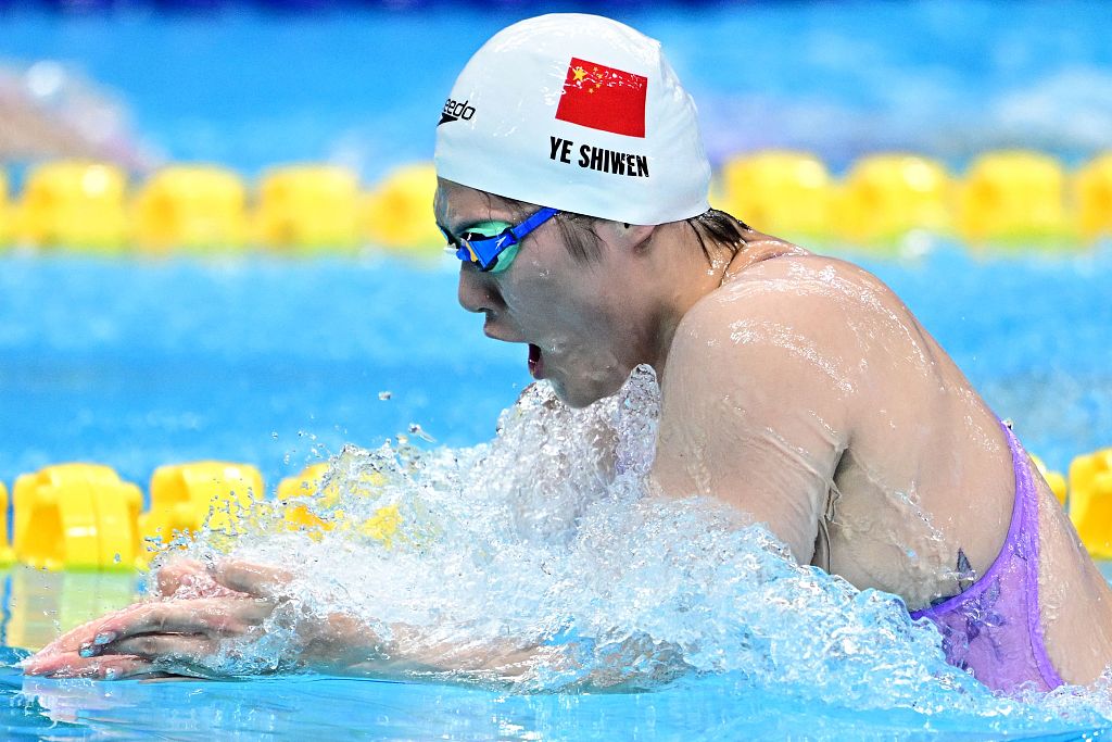 Ye Shiwen of China swims in the women's 200m breaststroke final during the 19th Asian Games in Hangzhou, China, September 28, 2023. /CFP