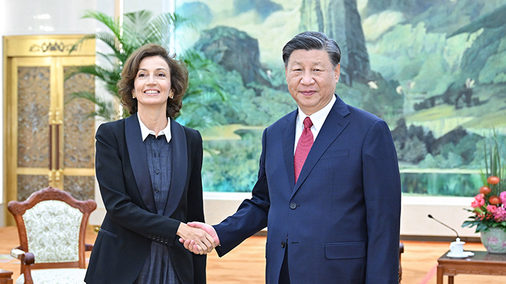Chinese President Xi Jinping meets with Audrey Azoulay, director-general of UNESCO, at the Great Hall of the People in Beijing, China, September 28, 2023. /Xinhua