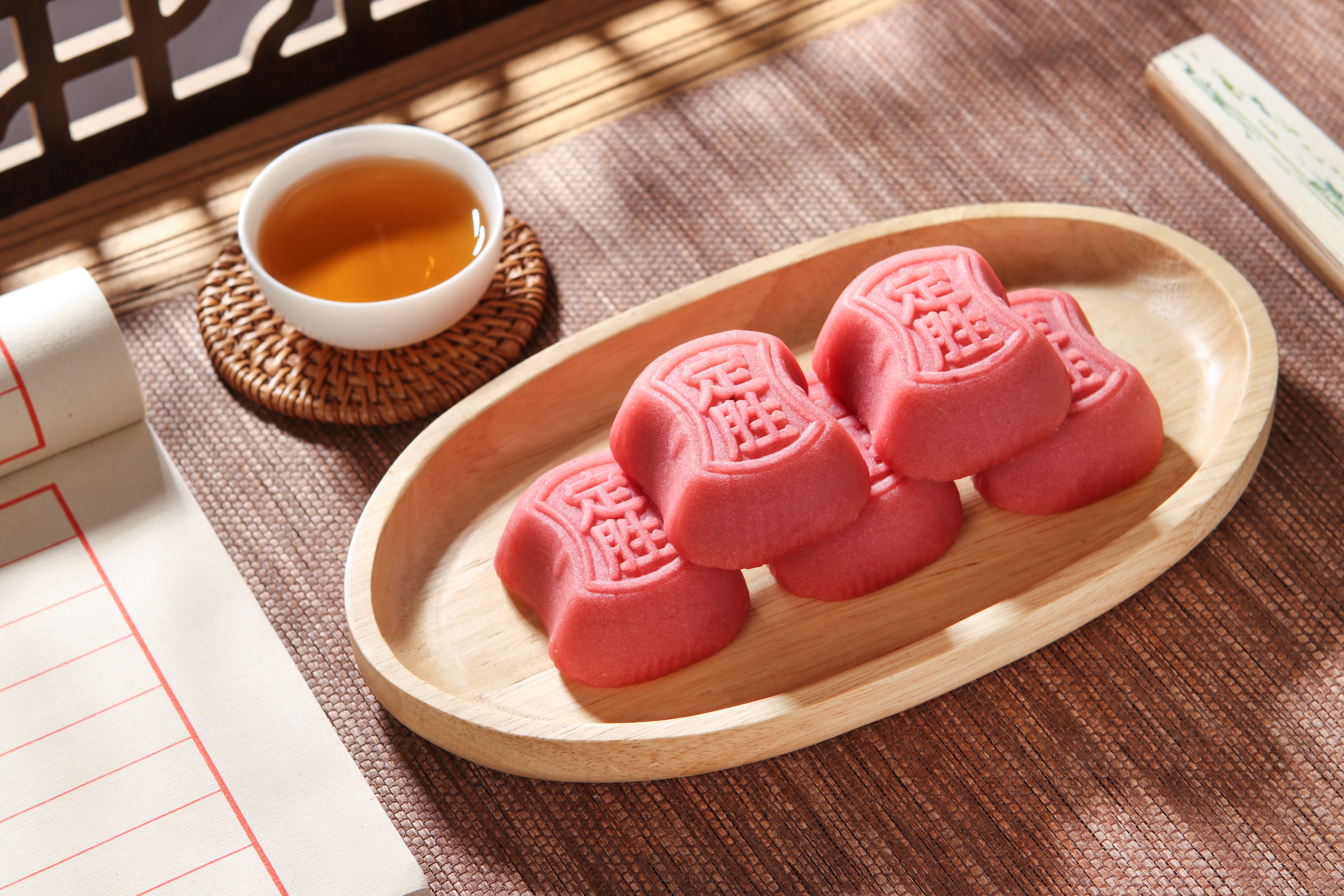 This file photo shows dingshenggao, or victory rice cakes, with the Chinese characters 