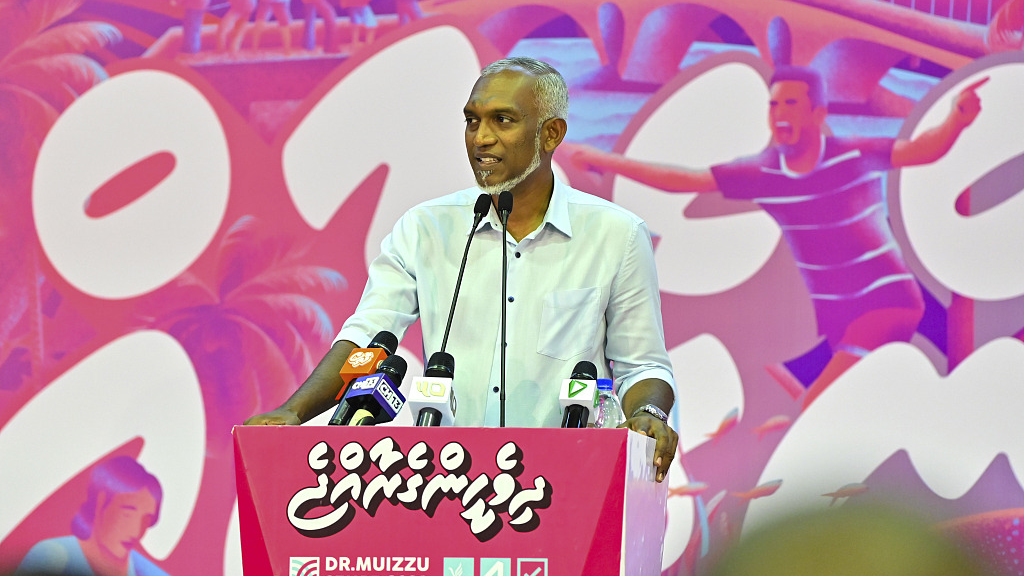 President-elect of the Maldives Mohamed Muizzu speaks to supporters in Male, Maldives, October 2, 2023. /CFP