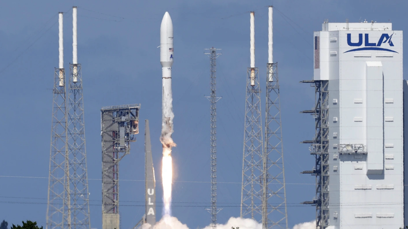 An Atlas V rocket with the Amazon's Project Kuiper Protoflight spacecraft lifts off from Space Launch Complex-41 at Cape Canaveral Space Force Station in Cape Canaveral, Florida, October 6, 2023. /AP